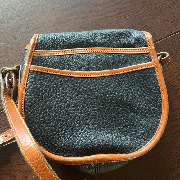 Vintage dooney & bourkey saddle bag - Picture 7 of 15